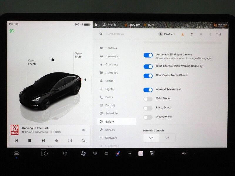 2023 Tesla Model 3 *AUTOPILOT, NAVIGATION, SAFETY ALERTS, ADAPTIVE CRUISE, SURROUND VIEW CAMERAS, PANORAMA GLASS ROOF, HEATED SEATS/STEERING WHEEL, BLUETOOTH, WIRELESS CHARGING Round Rock TX