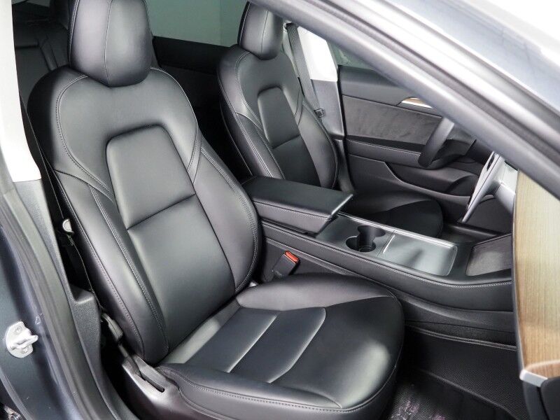 2023 Tesla Model 3 *AUTOPILOT, NAVIGATION, SAFETY ALERTS, ADAPTIVE CRUISE, SURROUND VIEW CAMERAS, PANORAMA GLASS ROOF, HEATED SEATS/STEERING WHEEL, BLUETOOTH, WIRELESS CHARGING