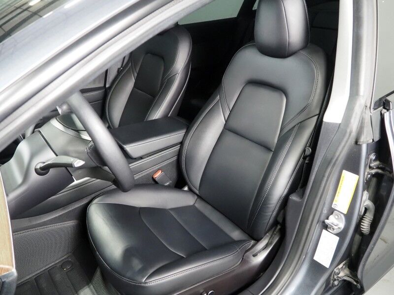 2023 Tesla Model 3 *AUTOPILOT, NAVIGATION, SAFETY ALERTS, ADAPTIVE CRUISE, SURROUND VIEW CAMERAS, PANORAMA GLASS ROOF, HEATED SEATS/STEERING WHEEL, BLUETOOTH, WIRELESS CHARGING Round Rock TX