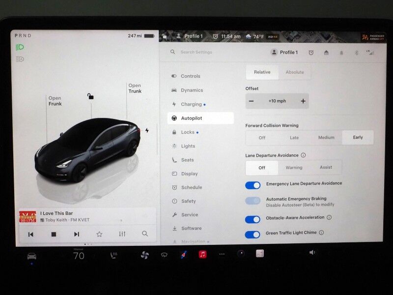 2023 Tesla Model 3 *AUTOPILOT, NAVIGATION, SAFETY ALERTS, ADAPTIVE CRUISE, SURROUND VIEW CAMERAS, PANORAMA GLASS ROOF, HEATED SEATS/STEERING WHEEL, BLUETOOTH, WIRELESS CHARGING Round Rock TX