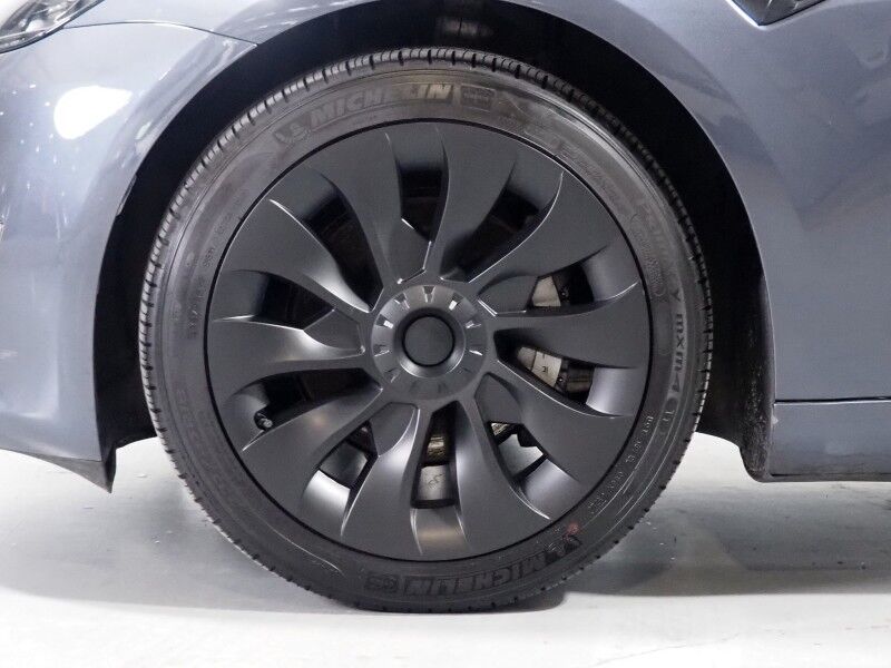 2023 Tesla Model 3 *AUTOPILOT, NAVIGATION, SAFETY ALERTS, ADAPTIVE CRUISE, SURROUND VIEW CAMERAS, PANORAMA GLASS ROOF, HEATED SEATS/STEERING WHEEL, BLUETOOTH, WIRELESS CHARGING Round Rock TX