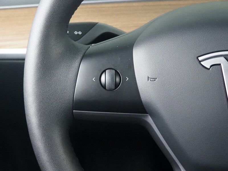 2023 Tesla Model 3 *AUTOPILOT, NAVIGATION, SAFETY ALERTS, ADAPTIVE CRUISE, SURROUND VIEW CAMERAS, PANORAMA GLASS ROOF, HEATED SEATS/STEERING WHEEL, BLUETOOTH, WIRELESS CHARGING Round Rock TX