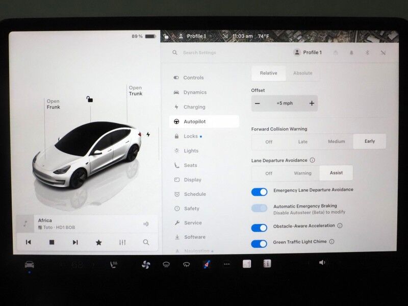2023 Tesla Model 3 *AUTOPILOT, NAVIGATION, SAFETY ALERTS, ADAPTIVE CRUISE, SURROUND VIEW CAMERAS, PANORAMA GLASS ROOF, HEATED SEATS/STEERING WHEEL, BLUETOOTH, WIRELESS CHARGING Round Rock TX