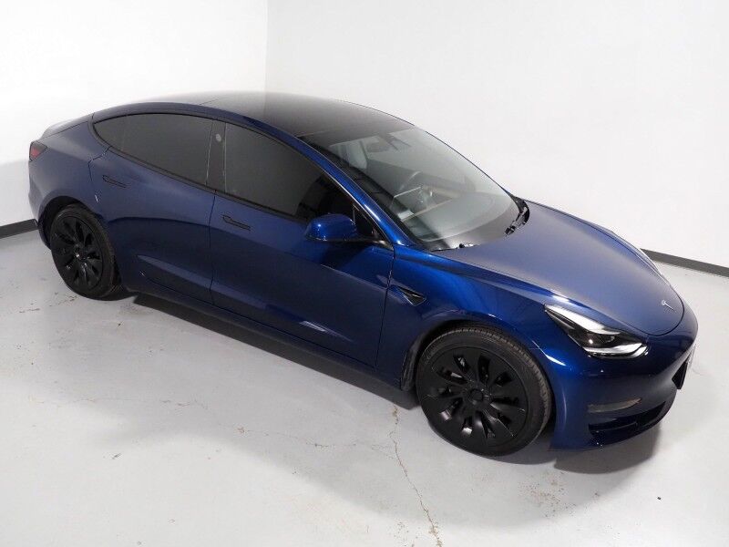 2023 Tesla Model 3 *AUTOPILOT, NAVIGATION, SAFETY ALERTS, ADAPTIVE CRUISE, SURROUND VIEW CAMERAS, PANORAMA GLASS ROOF, HEATED SEATS/STEERING WHEEL, BLUETOOTH, WIRELESS CHARGING Round Rock TX