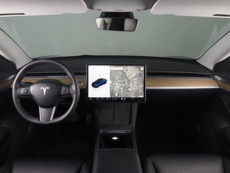 2023 Tesla Model 3 *AUTOPILOT, NAVIGATION, SAFETY ALERTS, ADAPTIVE CRUISE, SURROUND VIEW CAMERAS, PANORAMA GLASS ROOF, HEATED SEATS/STEERING WHEEL, BLUETOOTH, WIRELESS CHARGING