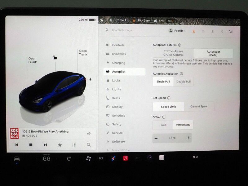 2023 Tesla Model 3 *AUTOPILOT, NAVIGATION, SAFETY ALERTS, ADAPTIVE CRUISE, SURROUND VIEW CAMERAS, PANORAMA GLASS ROOF, HEATED SEATS/STEERING WHEEL, BLUETOOTH, WIRELESS CHARGING Round Rock TX
