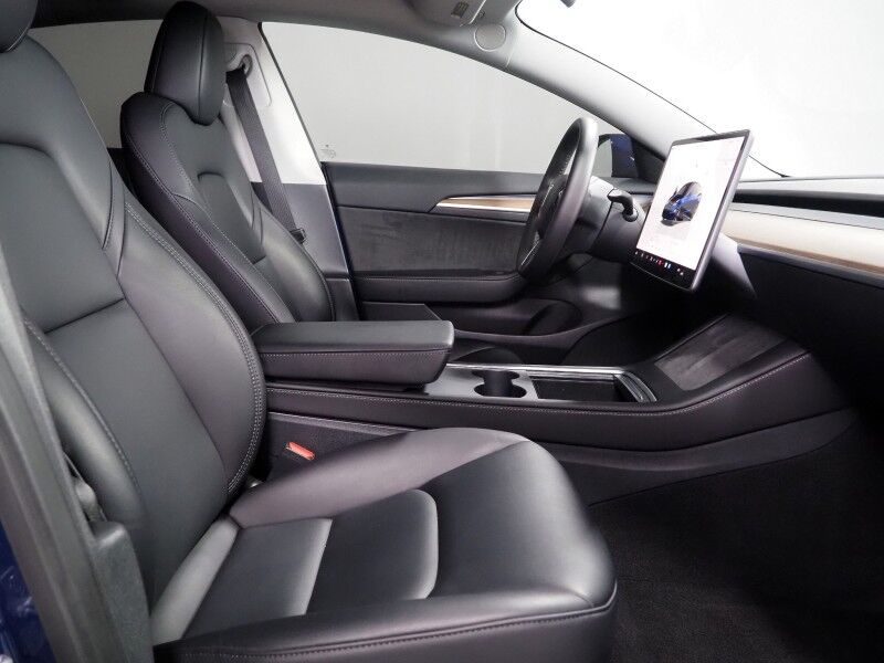 2023 Tesla Model 3 *AUTOPILOT, NAVIGATION, SAFETY ALERTS, ADAPTIVE CRUISE, SURROUND VIEW CAMERAS, PANORAMA GLASS ROOF, HEATED SEATS/STEERING WHEEL, BLUETOOTH, WIRELESS CHARGING Round Rock TX