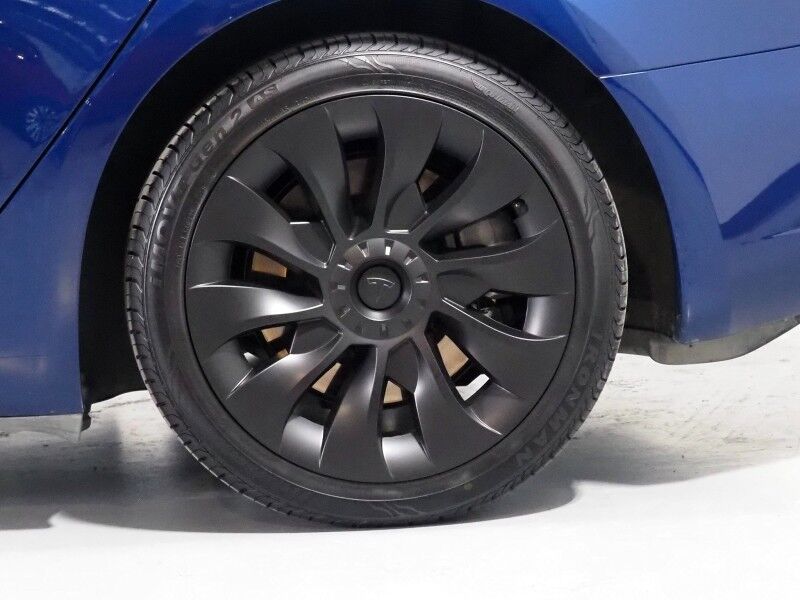 2023 Tesla Model 3 *AUTOPILOT, NAVIGATION, SAFETY ALERTS, ADAPTIVE CRUISE, SURROUND VIEW CAMERAS, PANORAMA GLASS ROOF, HEATED SEATS/STEERING WHEEL, BLUETOOTH, WIRELESS CHARGING Round Rock TX