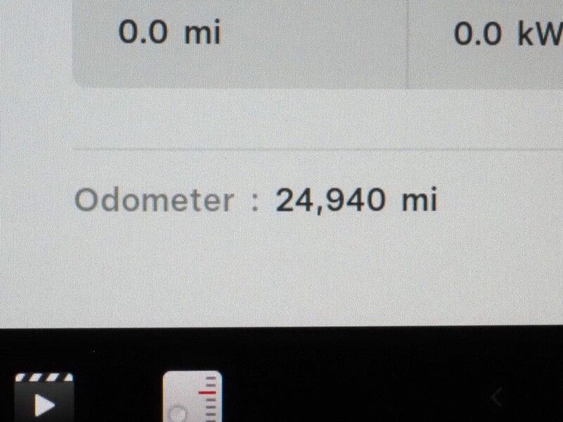 2023 Tesla Model 3 *AUTOPILOT, NAVIGATION, SAFETY ALERTS, ADAPTIVE CRUISE, SURROUND VIEW CAMERAS, PANORAMA GLASS ROOF, HEATED SEATS/STEERING WHEEL, BLUETOOTH, WIRELESS CHARGING Round Rock TX