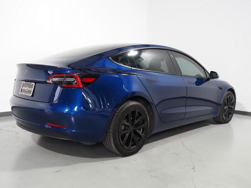 2023 Tesla Model 3 *AUTOPILOT, NAVIGATION, SAFETY ALERTS, ADAPTIVE CRUISE, SURROUND VIEW CAMERAS, PANORAMA GLASS ROOF, HEATED SEATS/STEERING WHEEL, BLUETOOTH, WIRELESS CHARGING Round Rock TX