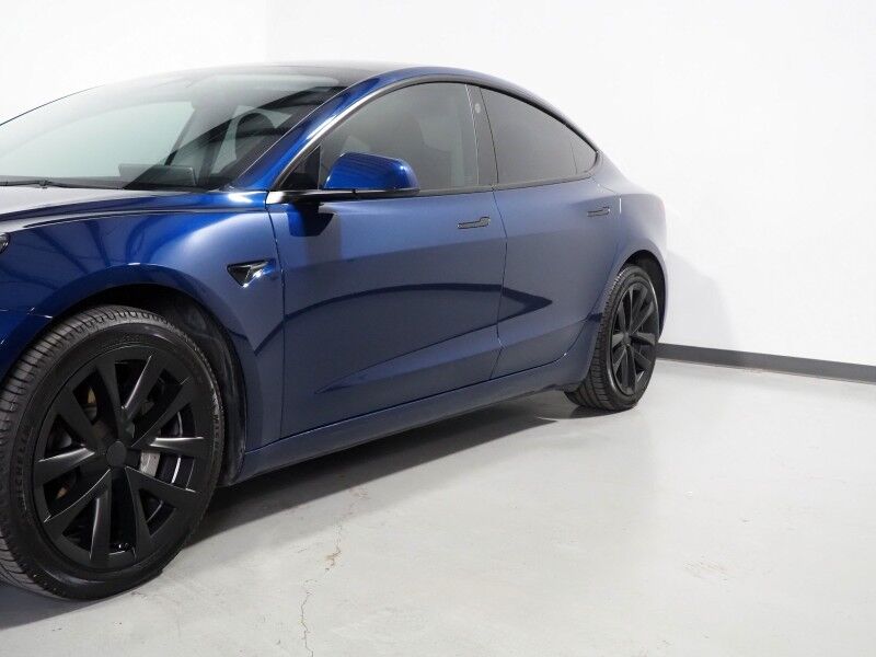2023 Tesla Model 3 *AUTOPILOT, NAVIGATION, SAFETY ALERTS, ADAPTIVE CRUISE, SURROUND VIEW CAMERAS, PANORAMA GLASS ROOF, HEATED SEATS/STEERING WHEEL, BLUETOOTH, WIRELESS CHARGING Round Rock TX