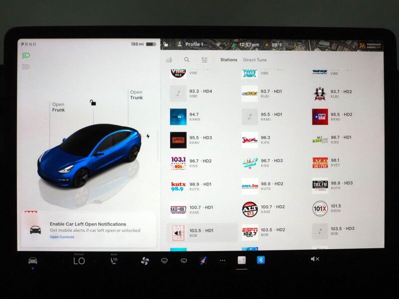 2023 Tesla Model 3 *AUTOPILOT, NAVIGATION, SAFETY ALERTS, ADAPTIVE CRUISE, SURROUND VIEW CAMERAS, PANORAMA GLASS ROOF, HEATED SEATS/STEERING WHEEL, BLUETOOTH, WIRELESS CHARGING Round Rock TX