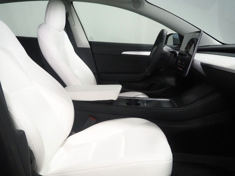 2023 Tesla Model 3 *AUTOPILOT, NAVIGATION, SAFETY ALERTS, ADAPTIVE CRUISE, SURROUND VIEW CAMERAS, PANORAMA GLASS ROOF, HEATED SEATS/STEERING WHEEL, BLUETOOTH, WIRELESS CHARGING Round Rock TX