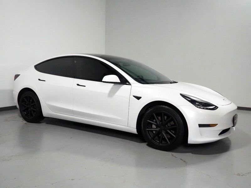 2023 Tesla Model 3 *AUTOPILOT, NAVIGATION, SAFETY ALERTS, ADAPTIVE CRUISE, SURROUND VIEW CAMERAS, PANORAMA GLASS ROOF, HEATED SEATS/STEERING WHEEL, BLUETOOTH, WIRELESS CHARGING