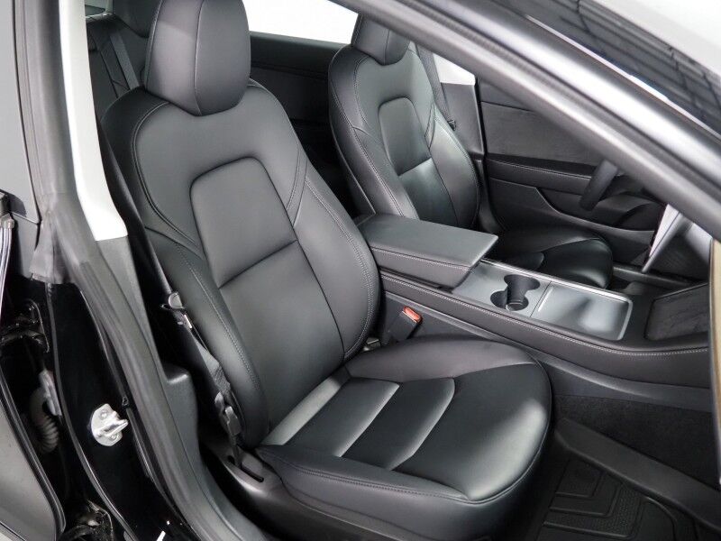 2023 Tesla Model 3 *AUTOPILOT, NAVIGATION, SAFETY ALERTS, ADAPTIVE CRUISE, SURROUND VIEW CAMERAS, PANORAMA GLASS ROOF, HEATED SEATS/STEERING WHEEL, BLUETOOTH, WIRELESS CHARGING