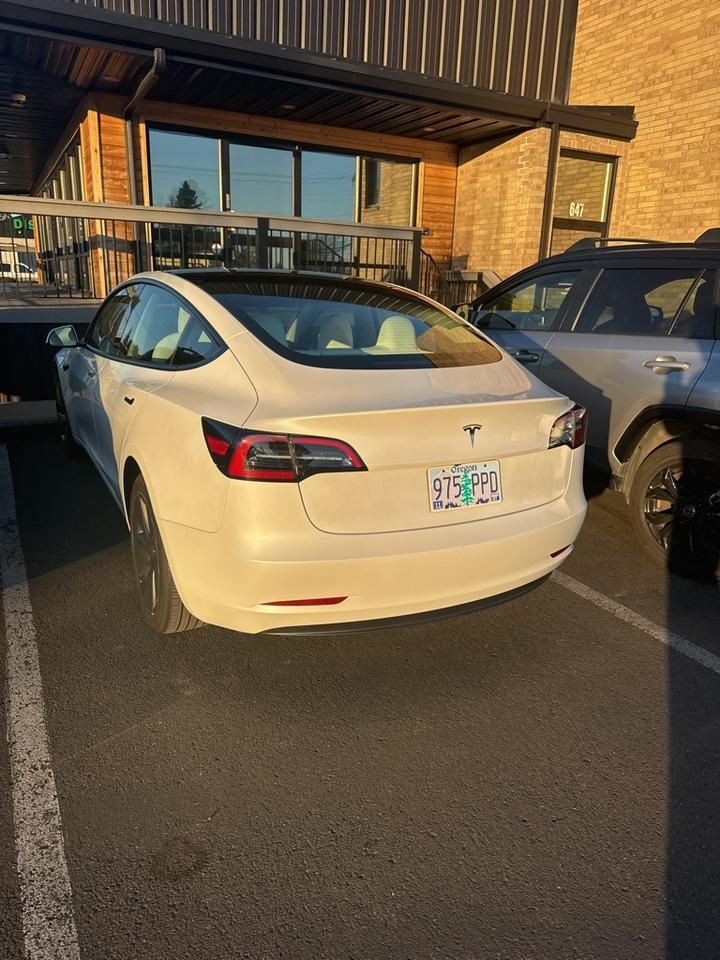 2023 Tesla Model 3 Base OR