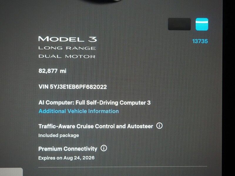 2023 Tesla Model 3 Long Range AWD *TRAFFIC AWARE CRUISE CONTROL, NAVIGATION, SAFETY ALERTS, SURROUND VIEW CAMERAS, PANORAMA GLASS ROOF, HEATED SEATS/STEERING WHEEL,18 INCH WHEELS, BLUETOOTH, WIRELESS CHARGING