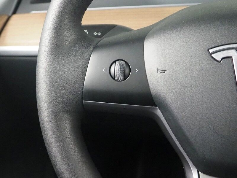 2023 Tesla Model 3 Long Range AWD *TRAFFIC AWARE CRUISE CONTROL, NAVIGATION, SAFETY ALERTS, SURROUND VIEW CAMERAS, PANORAMA GLASS ROOF, HEATED SEATS/STEERING WHEEL,18 INCH WHEELS, BLUETOOTH, WIRELESS CHARGING Round Rock TX