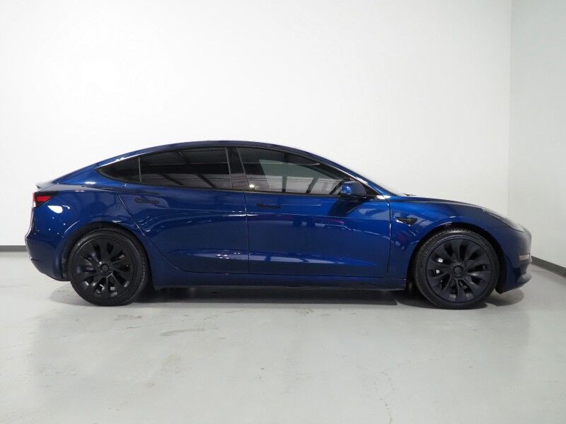 2023 Tesla Model 3 Long Range AWD *TRAFFIC AWARE CRUISE CONTROL, NAVIGATION, SAFETY ALERTS, SURROUND VIEW CAMERAS, PANORAMA GLASS ROOF, HEATED SEATS/STEERING WHEEL,18 INCH WHEELS, BLUETOOTH, WIRELESS CHARGING Round Rock TX