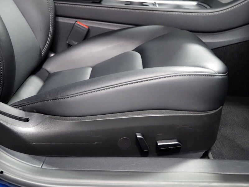 2023 Tesla Model 3 Long Range AWD *TRAFFIC AWARE CRUISE CONTROL, NAVIGATION, SAFETY ALERTS, SURROUND VIEW CAMERAS, PANORAMA GLASS ROOF, HEATED SEATS/STEERING WHEEL,18 INCH WHEELS, BLUETOOTH, WIRELESS CHARGING Round Rock TX
