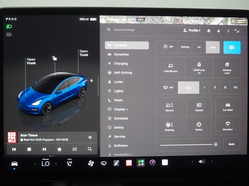 2023 Tesla Model 3 Long Range AWD *TRAFFIC AWARE CRUISE CONTROL, NAVIGATION, SAFETY ALERTS, SURROUND VIEW CAMERAS, PANORAMA GLASS ROOF, HEATED SEATS/STEERING WHEEL,18 INCH WHEELS, BLUETOOTH, WIRELESS CHARGING Round Rock TX