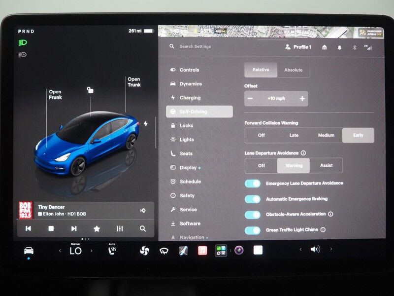 2023 Tesla Model 3 Long Range AWD *TRAFFIC AWARE CRUISE CONTROL, NAVIGATION, SAFETY ALERTS, SURROUND VIEW CAMERAS, PANORAMA GLASS ROOF, HEATED SEATS/STEERING WHEEL,18 INCH WHEELS, BLUETOOTH, WIRELESS CHARGING Round Rock TX