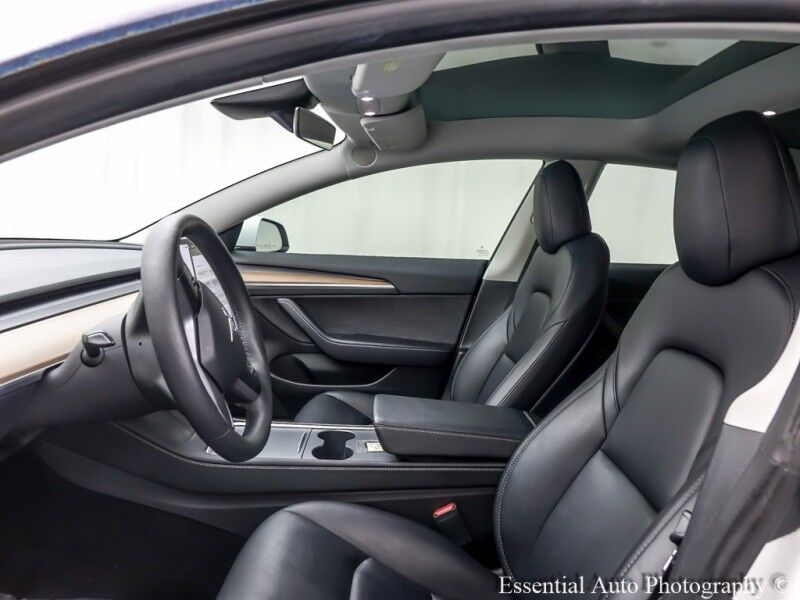 2023 Tesla Model 3 Long Range PRICE INCLUDES THE $4000 ILLINOIS EV TAX CREDIT Willowbrook IL