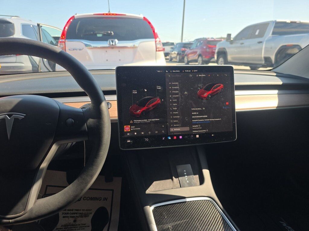 2023 Tesla Model 3 photo 4