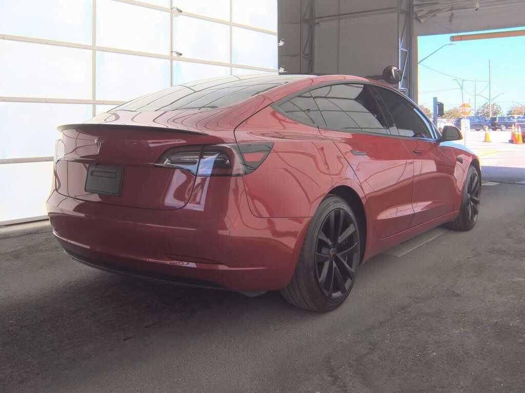 2023 Tesla Model 3 photo 2