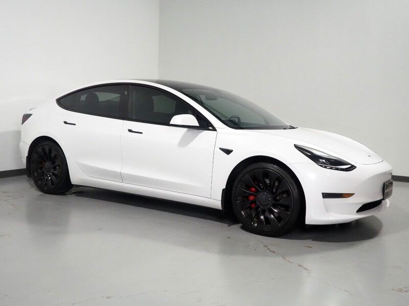 2023 Tesla Model 3 Performance's photo