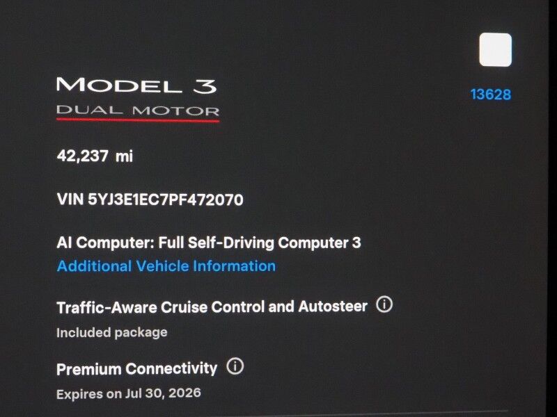2023 Tesla Model 3 Performance AWD *TRAFFIC AWARE CRUISE CONTROL, NAVIGATION, SAFETY ALERTS, SURROUND VIEW CAMERAS, PANORAMA GLASS ROOF, HEATED SEATS/STEERING WHEEL, 20 INCH UBERTURBINE WHEELS, WIRELESS CHARGING Round Rock TX