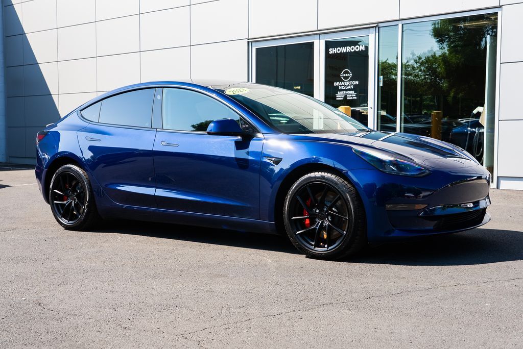 2023 Tesla Model 3 Performance