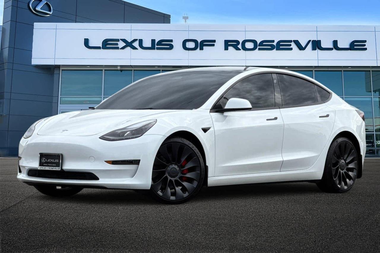 2023 Tesla Model 3 Performance