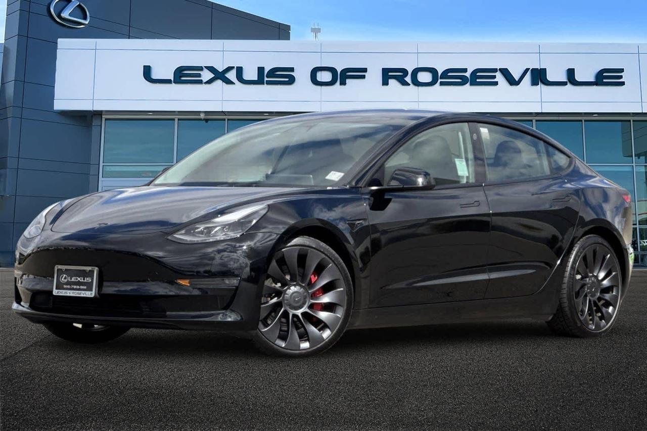 2023 Tesla Model 3 Performance