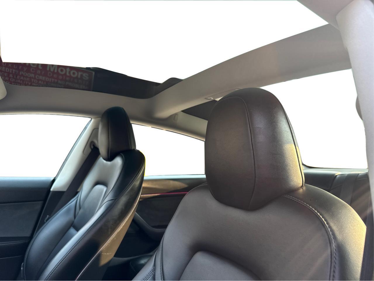 2023 Tesla Model 3 RWD *Ltd Avail*ONE OWNER/NO ACCIDENT/SHOWROOM CONDITION Richmond Hill ON