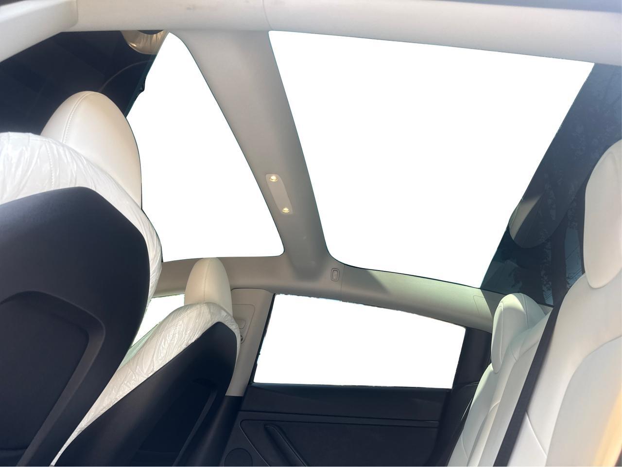 2023 Tesla Model 3 RWD *Ltd Avail*White Interior/ONE OWNER/NO ACCIDENT/SHOWROOM CONDITION Richmond Hill ON