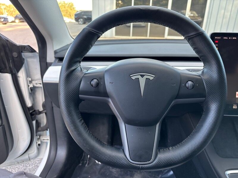 2023 Tesla Model 3 Standard Range * 272mi EST. RANGE * PREM. WHEELS * WHITE LTHR * Seffner FL