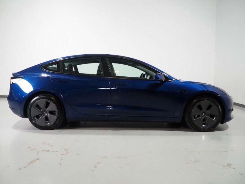 2023 Tesla Model 3 *TRAFFIC AWARE CRUISE CONTROL, NAVIGATION, SAFETY ALERTS, SURROUND VIEW CAMERAS, PANORAMA GLASS ROOF, HEATED SEATS/STEERING WHEEL, BLUETOOTH, WIRELESS CHARGING Round Rock TX