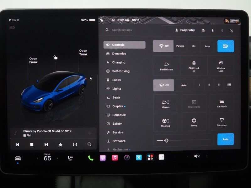2023 Tesla Model 3 *TRAFFIC AWARE CRUISE CONTROL, NAVIGATION, SAFETY ALERTS, SURROUND VIEW CAMERAS, PANORAMA GLASS ROOF, HEATED SEATS/STEERING WHEEL, BLUETOOTH, WIRELESS CHARGING Round Rock TX