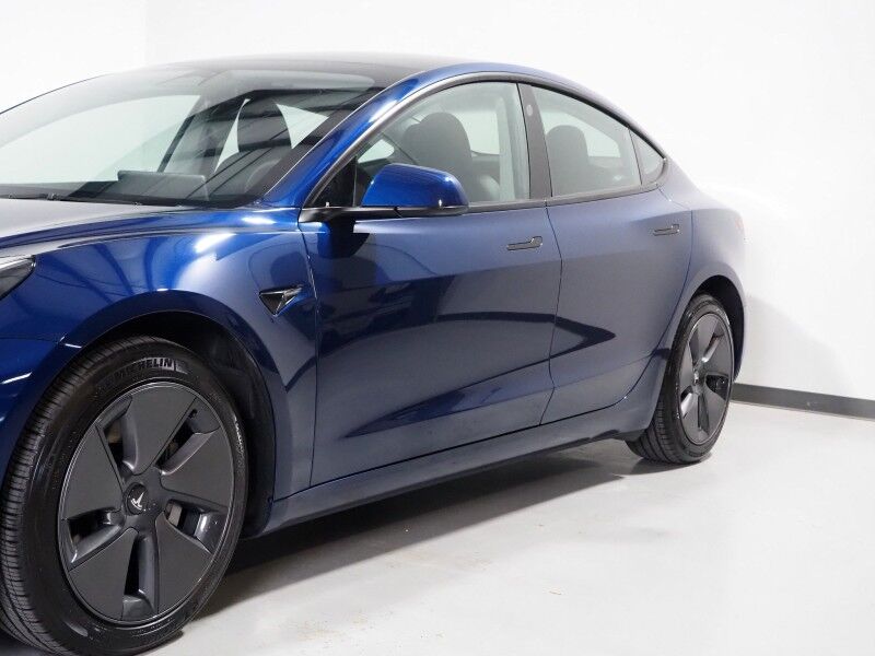 2023 Tesla Model 3 *TRAFFIC AWARE CRUISE CONTROL, NAVIGATION, SAFETY ALERTS, SURROUND VIEW CAMERAS, PANORAMA GLASS ROOF, HEATED SEATS/STEERING WHEEL, BLUETOOTH, WIRELESS CHARGING Round Rock TX
