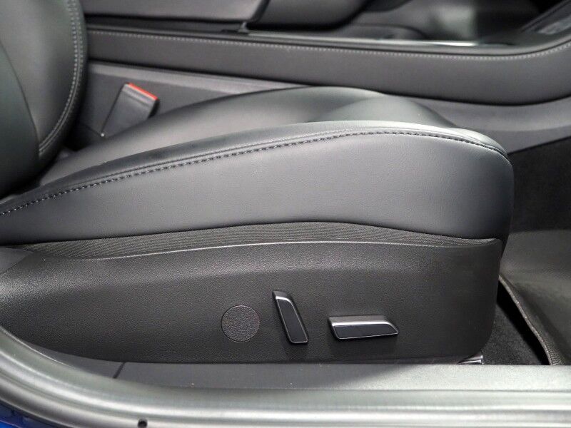 2023 Tesla Model 3 *TRAFFIC AWARE CRUISE CONTROL, NAVIGATION, SAFETY ALERTS, SURROUND VIEW CAMERAS, PANORAMA GLASS ROOF, HEATED SEATS/STEERING WHEEL, BLUETOOTH, WIRELESS CHARGING Round Rock TX