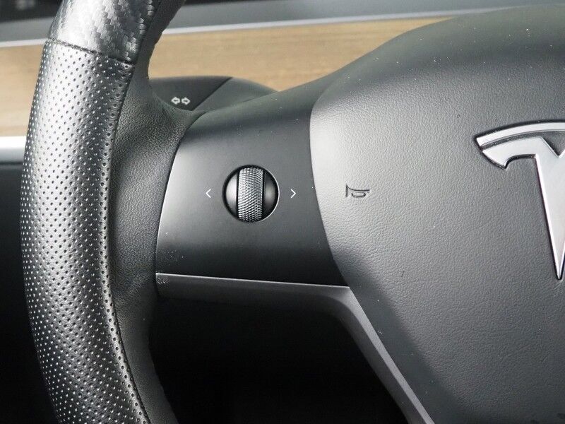2023 Tesla Model 3 *TRAFFIC AWARE CRUISE CONTROL, NAVIGATION, SAFETY ALERTS, SURROUND VIEW CAMERAS, PANORAMA GLASS ROOF, HEATED SEATS/STEERING WHEEL, BLUETOOTH, WIRELESS CHARGING Round Rock TX