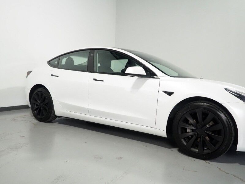 2023 Tesla Model 3 *TRAFFIC AWARE CRUISE CONTROL, NAVIGATION, SAFETY ALERTS, SURROUND VIEW CAMERAS, PANORAMA GLASS ROOF, HEATED SEATS/STEERING WHEEL, BLUETOOTH, WIRELESS CHARGING Round Rock TX
