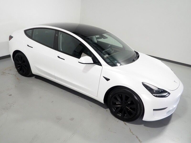 2023 Tesla Model 3 *TRAFFIC AWARE CRUISE CONTROL, NAVIGATION, SAFETY ALERTS, SURROUND VIEW CAMERAS, PANORAMA GLASS ROOF, HEATED SEATS/STEERING WHEEL, BLUETOOTH, WIRELESS CHARGING Round Rock TX