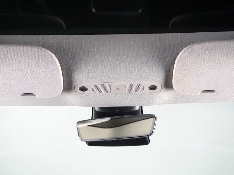 2023 Tesla Model 3 *TRAFFIC AWARE CRUISE CONTROL, NAVIGATION, SAFETY ALERTS, SURROUND VIEW CAMERAS, PANORAMA GLASS ROOF, HEATED SEATS/STEERING WHEEL, BLUETOOTH, WIRELESS CHARGING Round Rock TX