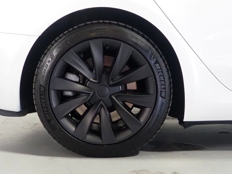 2023 Tesla Model 3 *TRAFFIC AWARE CRUISE CONTROL, NAVIGATION, SAFETY ALERTS, SURROUND VIEW CAMERAS, PANORAMA GLASS ROOF, HEATED SEATS/STEERING WHEEL, BLUETOOTH, WIRELESS CHARGING Round Rock TX