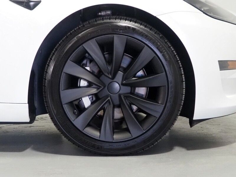 2023 Tesla Model 3 *TRAFFIC AWARE CRUISE CONTROL, NAVIGATION, SAFETY ALERTS, SURROUND VIEW CAMERAS, PANORAMA GLASS ROOF, HEATED SEATS/STEERING WHEEL, BLUETOOTH, WIRELESS CHARGING Round Rock TX