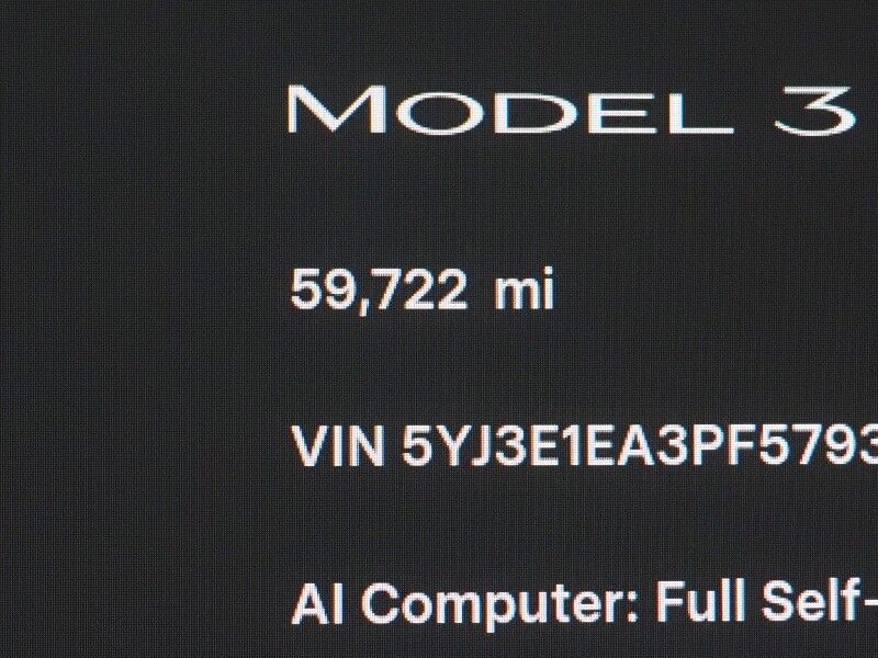 2023 Tesla Model 3 *TRAFFIC AWARE CRUISE CONTROL, NAVIGATION, SAFETY ALERTS, SURROUND VIEW CAMERAS, PANORAMA GLASS ROOF, HEATED SEATS/STEERING WHEEL, BLUETOOTH, WIRELESS CHARGING Round Rock TX