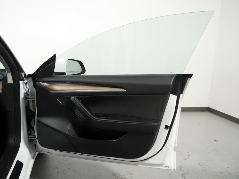 2023 Tesla Model 3 *TRAFFIC AWARE CRUISE CONTROL, NAVIGATION, SAFETY ALERTS, SURROUND VIEW CAMERAS, PANORAMA GLASS ROOF, HEATED SEATS/STEERING WHEEL, BLUETOOTH, WIRELESS CHARGING Round Rock TX