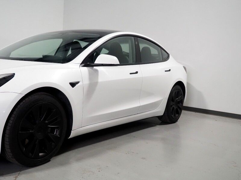 2023 Tesla Model 3 *TRAFFIC AWARE CRUISE CONTROL, NAVIGATION, SAFETY ALERTS, SURROUND VIEW CAMERAS, PANORAMA GLASS ROOF, HEATED SEATS/STEERING WHEEL, BLUETOOTH, WIRELESS CHARGING Round Rock TX